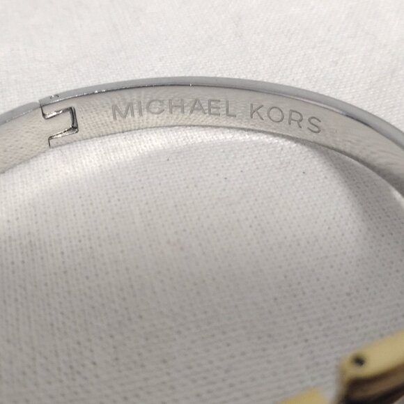 ❤️LOT 2 MICHAEL KORS Silver / Gold Buckle Hinged Studded Bracelet - Picture 5 of 6